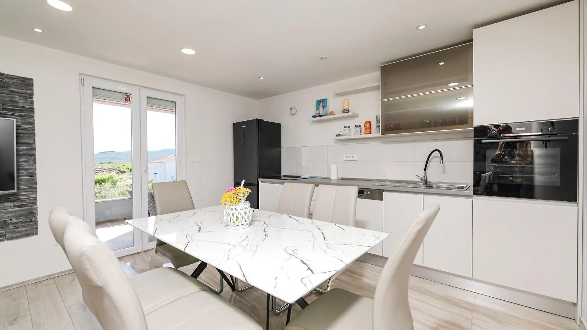 Apartment Milica Radosinovac